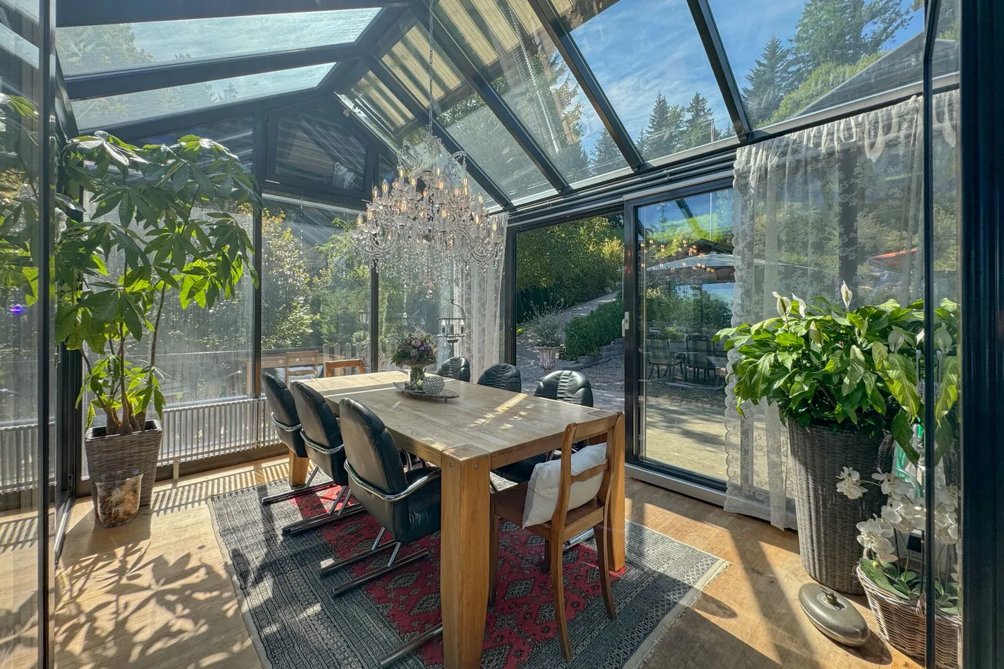 Silenzio, Vista, Sicurezza - Rifugio Incantevole per Amanti del Giardino e della Natura - Foto 7 di 16