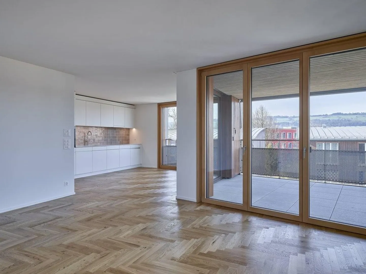 Ampio appartamento di 2,5 stanze vicino al lago - Foto 5 di 5