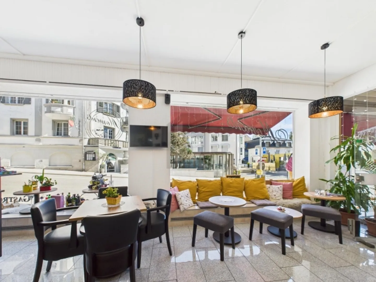 «BISTRO MIT CHARME» - Foto 5 von 6