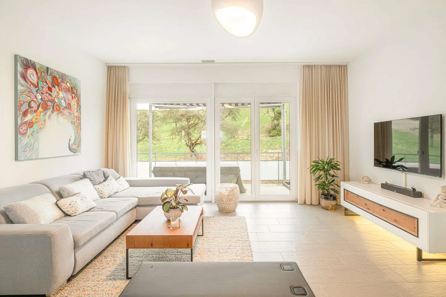 Helle Attika-Wohnung mit Stadtblick - Foto 4 von 14