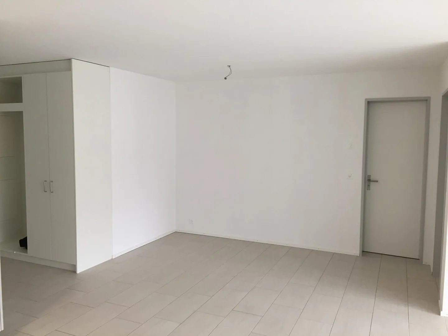 Schöne 3.5-Zi-Parterre-Wohnung in der Bündner Herrschaft - Foto 7 von 9