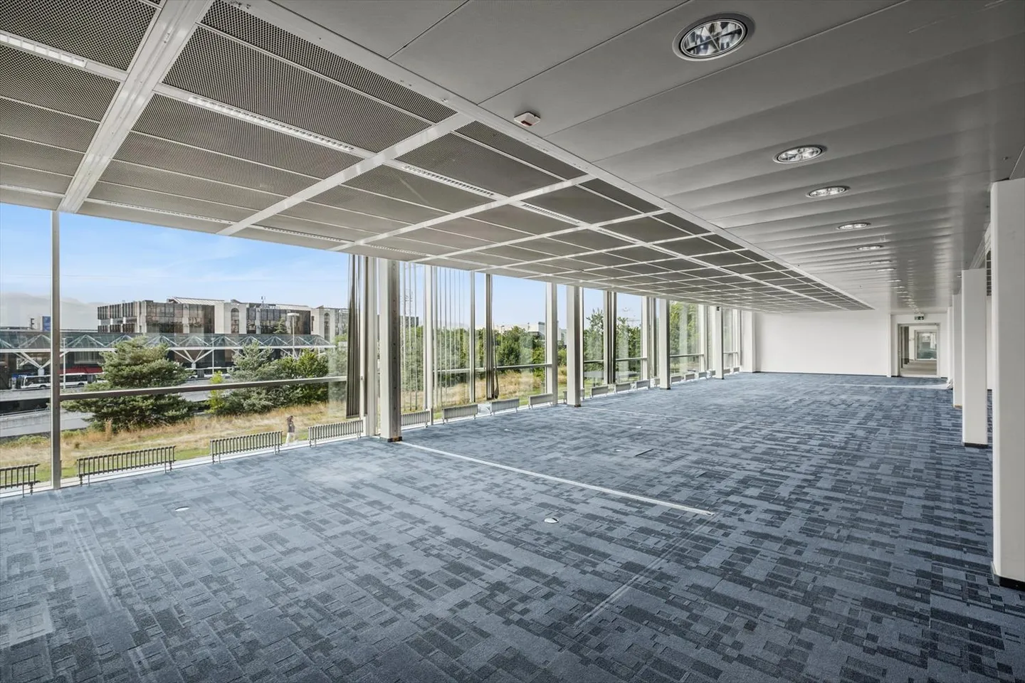 Le Lumion - Vos bureaux à l'aéroport - Photo 6 sur 7