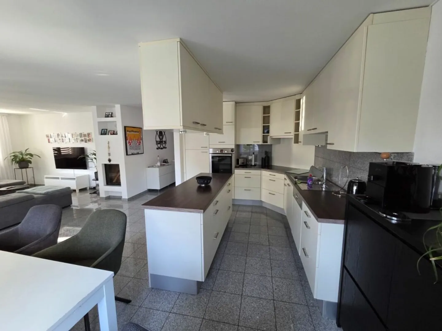 Appartamento in affitto - Foto 3 di 11