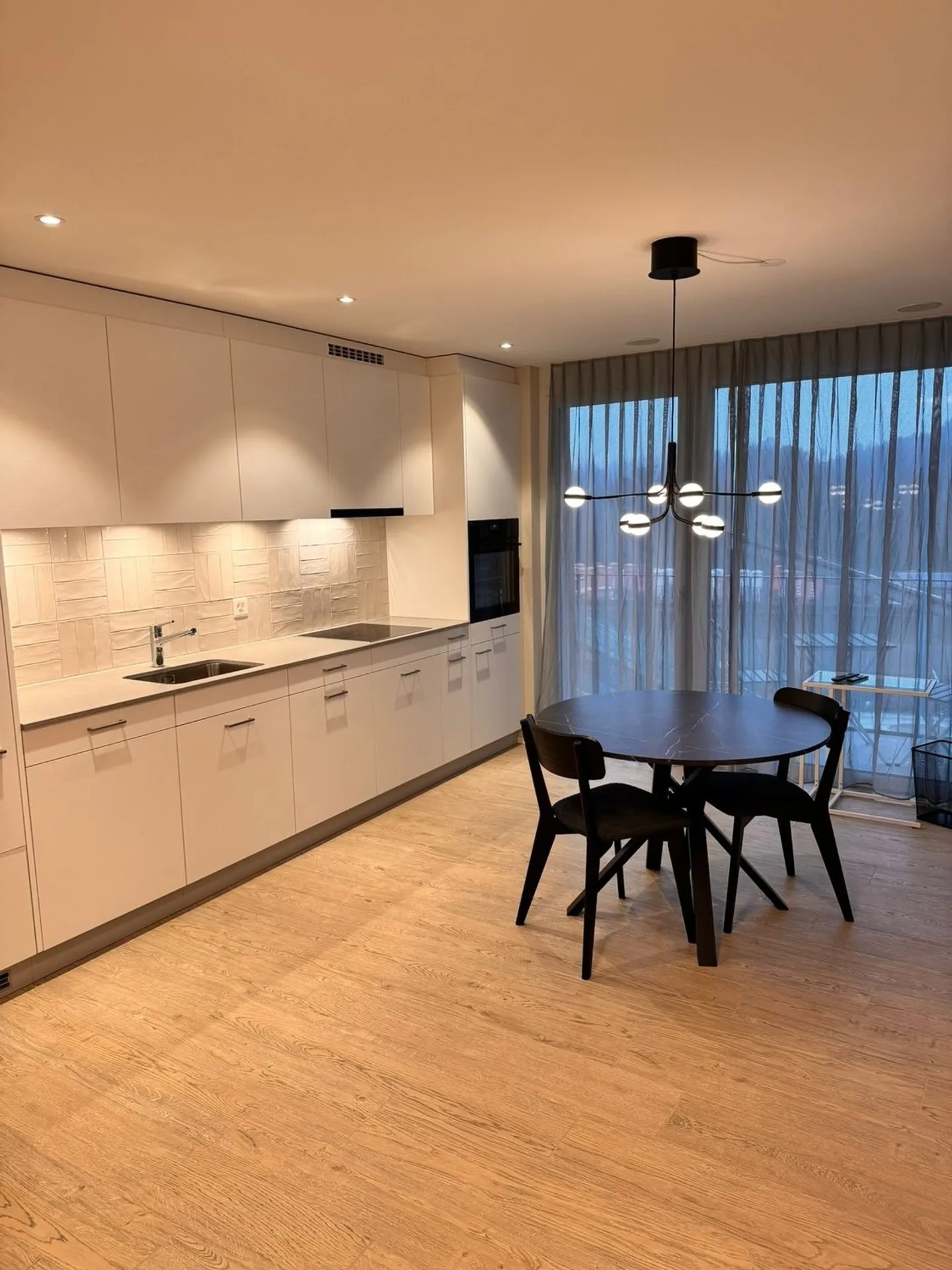 Moderne, entièrement meublée appartement 1.5 pièces – première occupation dans un nouveau bâtiment (2024) à Holderbank (AG) - Photo 3 sur 16