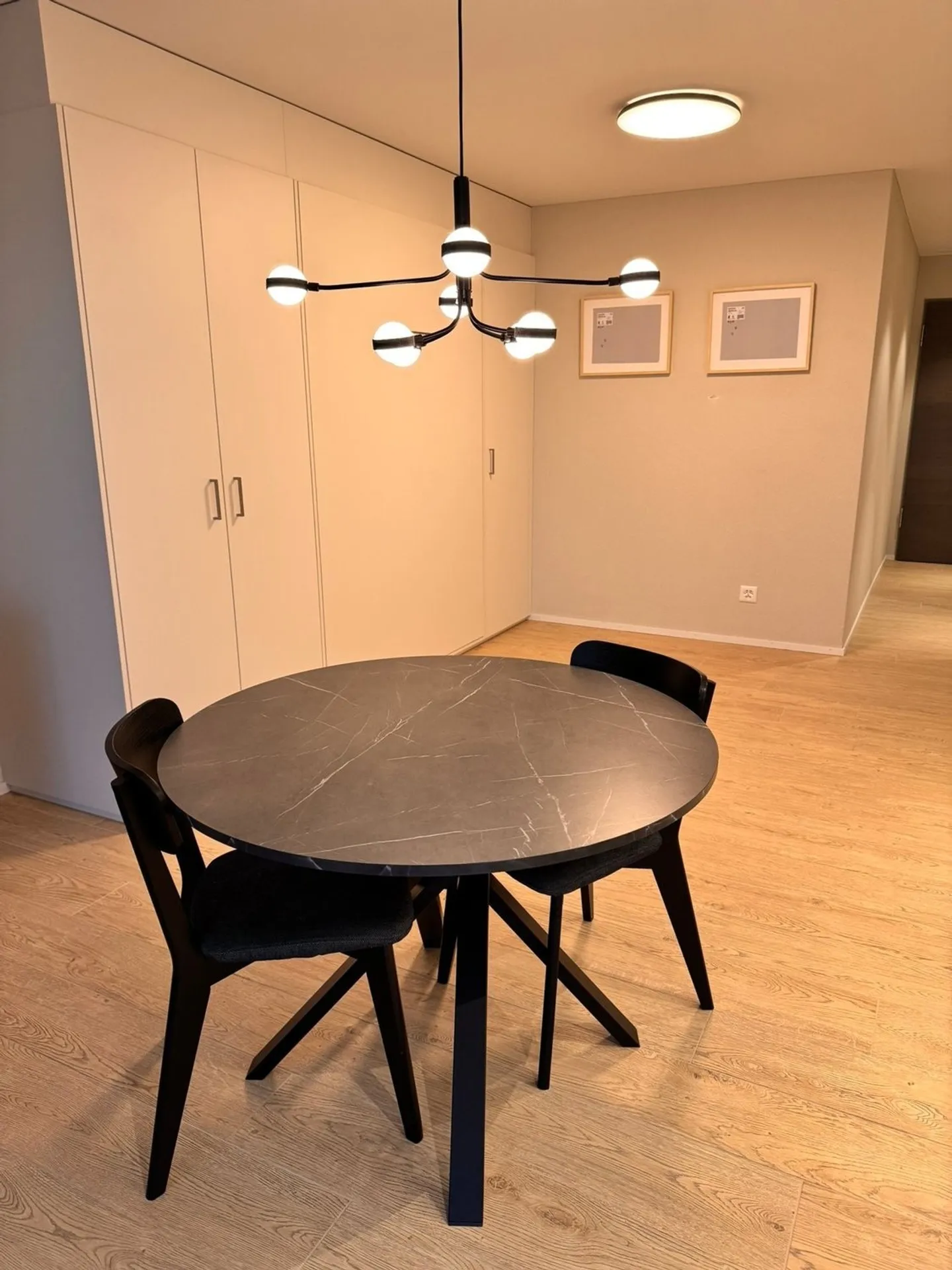 Moderne, entièrement meublée appartement 1.5 pièces – première occupation dans un nouveau bâtiment (2024) à Holderbank (AG) - Photo 6 sur 16