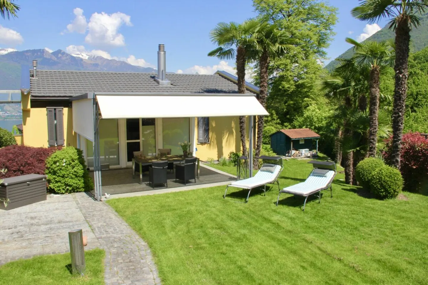 Villa in posizione soleggiata tutto l'anno con casa per gli ospiti separata e bellissimo terreno - in ottime condizioni! - Foto 54 di 56