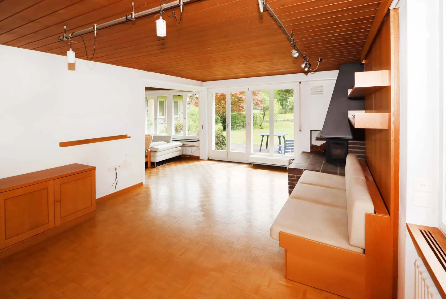 Maison individuelle avec jardin dans un emplacement familial à Netstal GL - Photo 4 sur 27