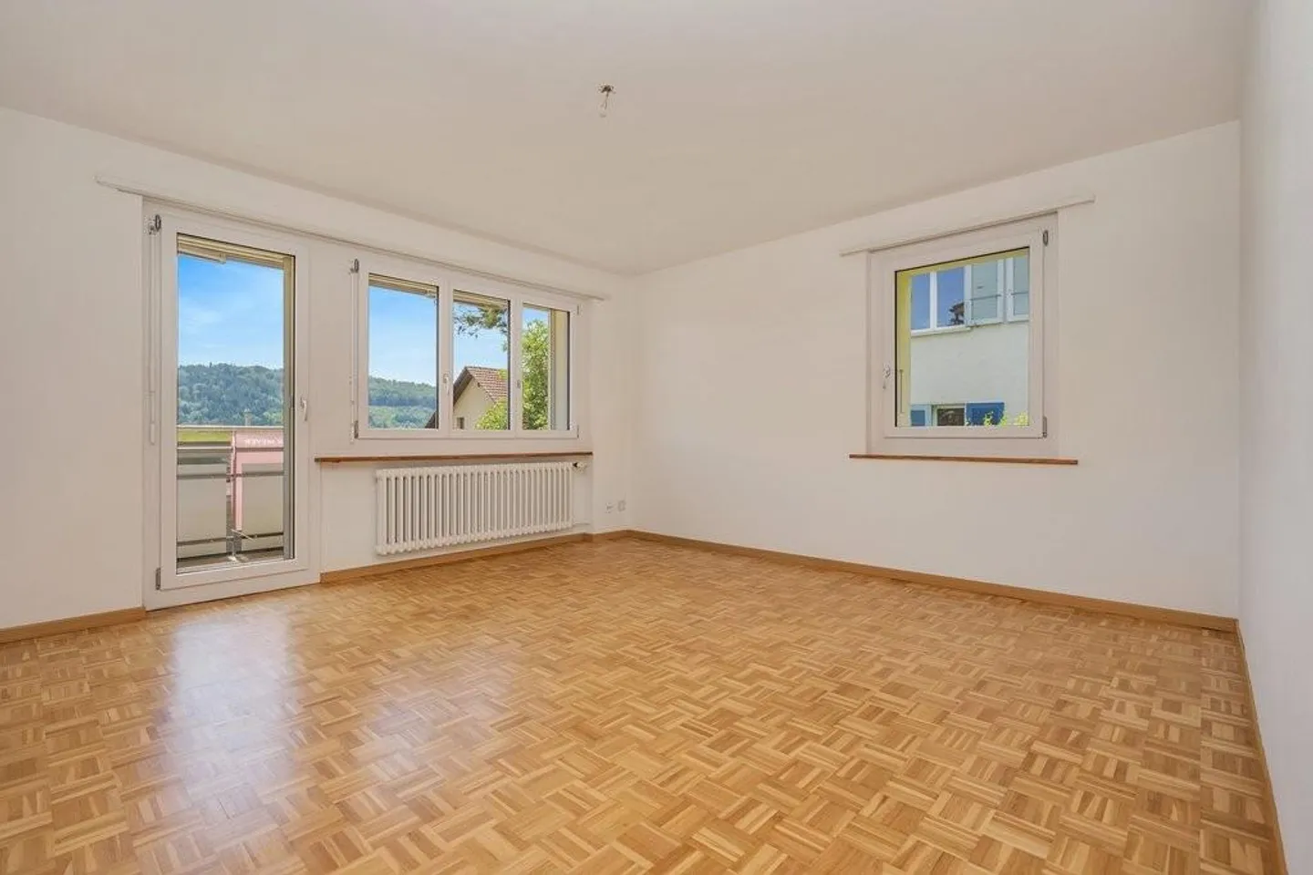 Bell'appartamento in una posizione soleggiata e tranquilla - Foto 4 di 8