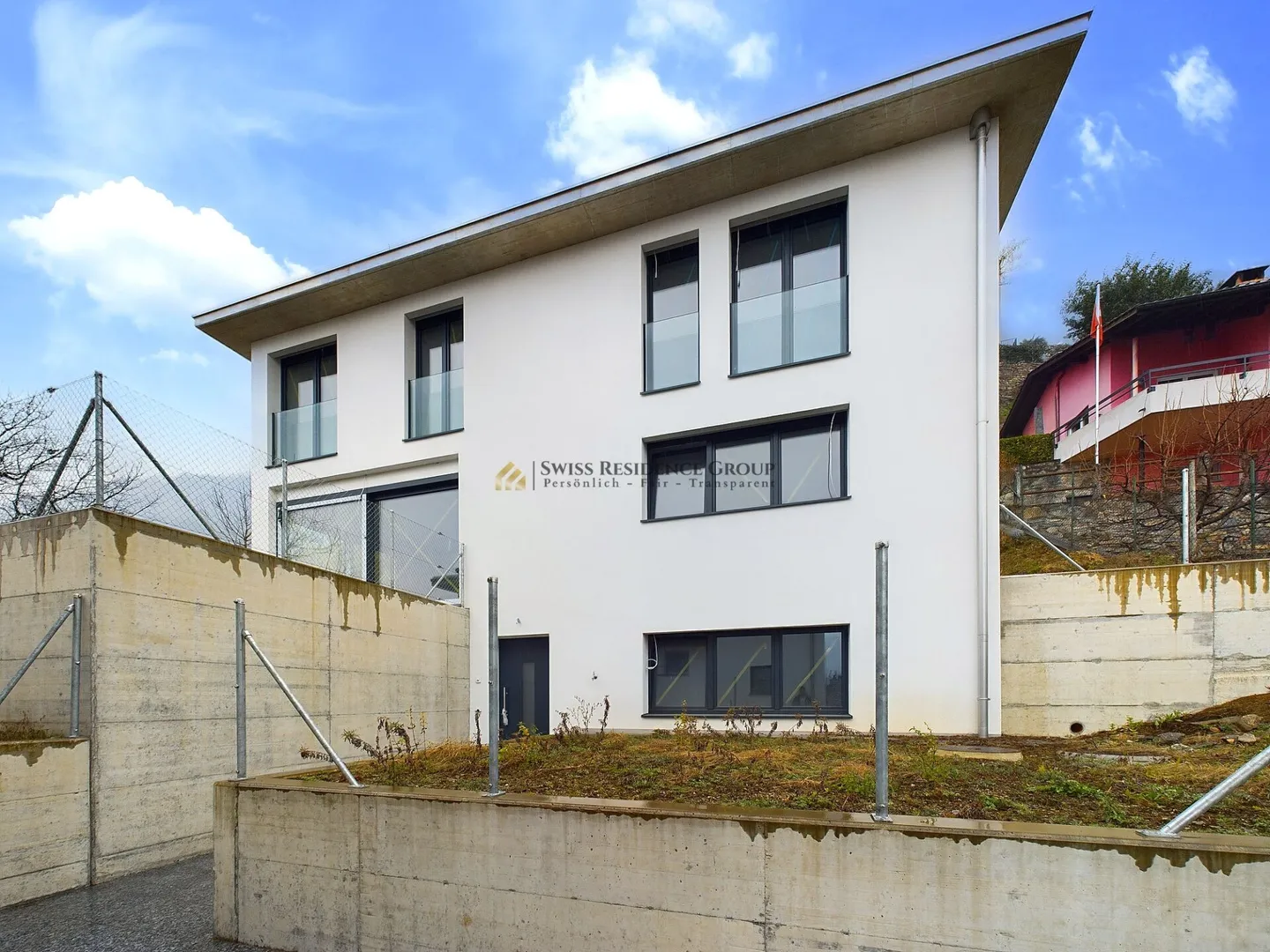 Moderne Familienhaus mit Garten - Foto 13 von 14