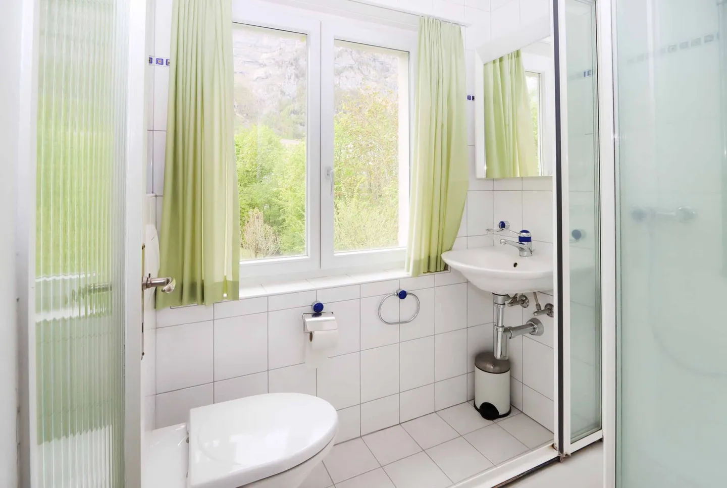 Maison individuelle avec jardin dans un emplacement familial à Netstal GL - Photo 9 sur 27