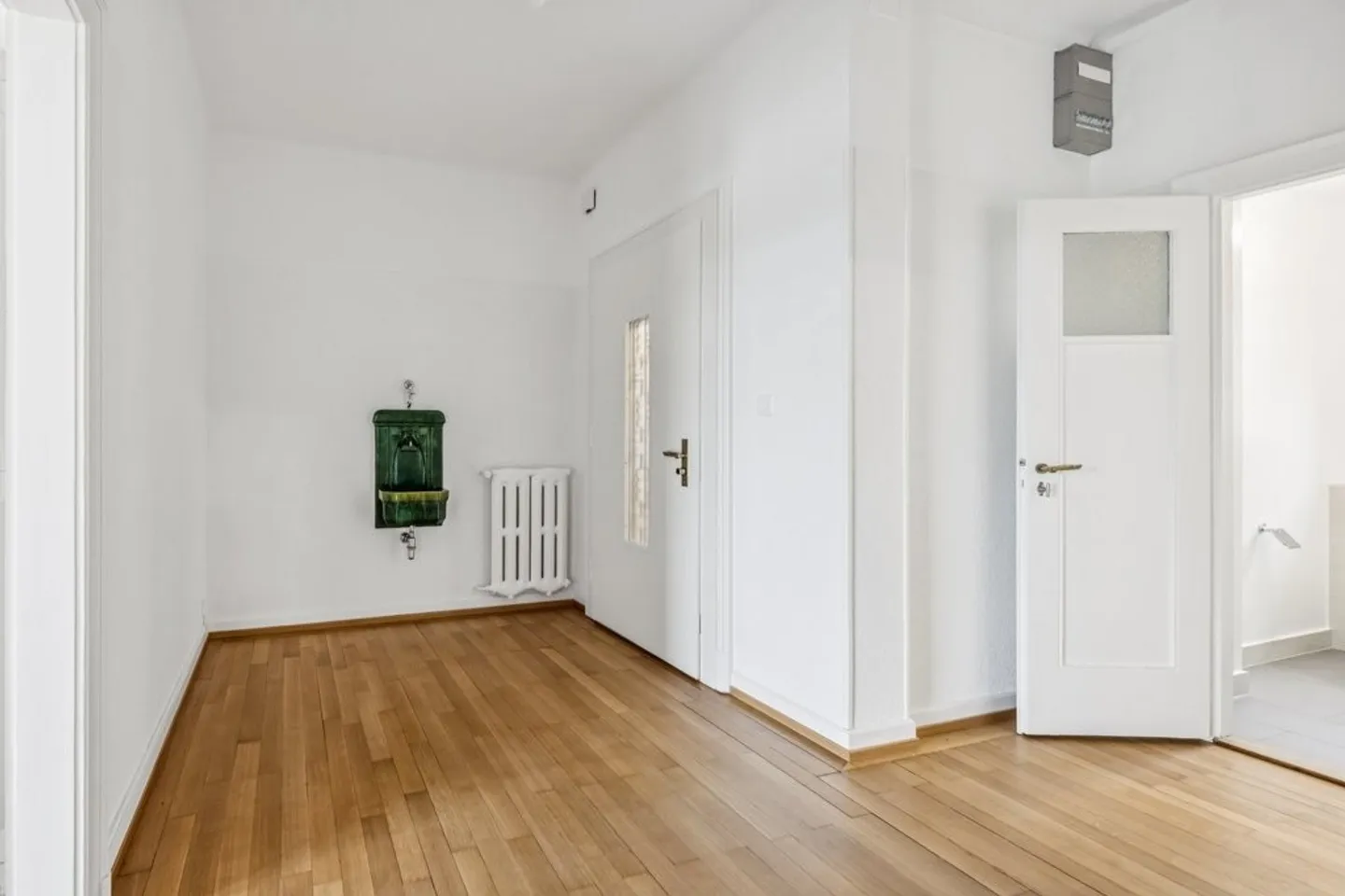 Appartement rénové avec vue - Photo 8 sur 11