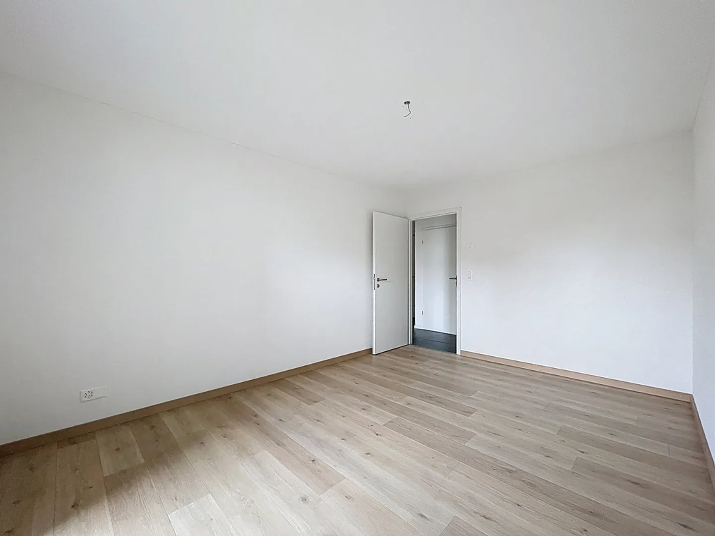 Charming Garden Apartment - Photo 9 of 12