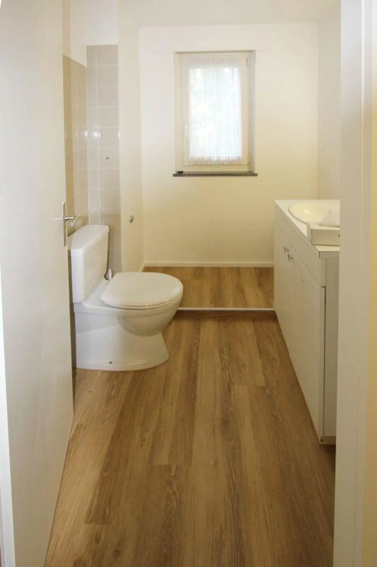 Bright 4.5-room apartment with large balcony - Photo 9 of 13