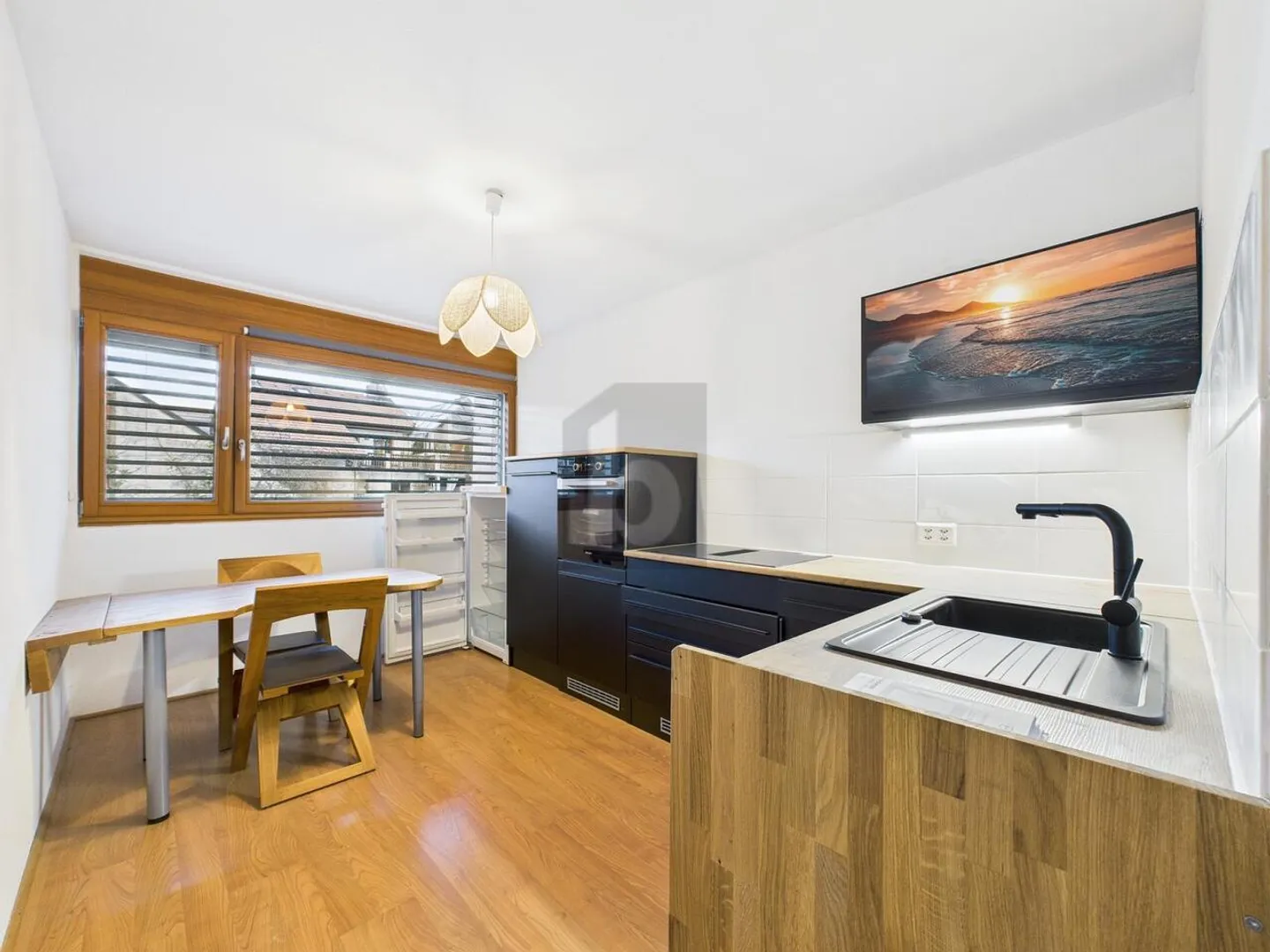 Apartment for rent - Photo 3 of 6