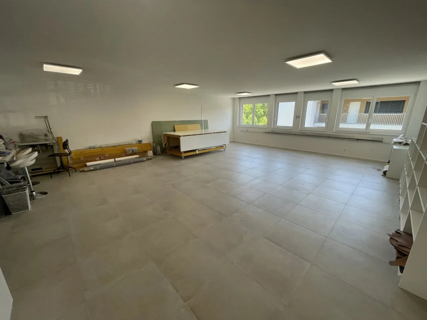 Modernes Büro in Echandens - Foto 2 von 7