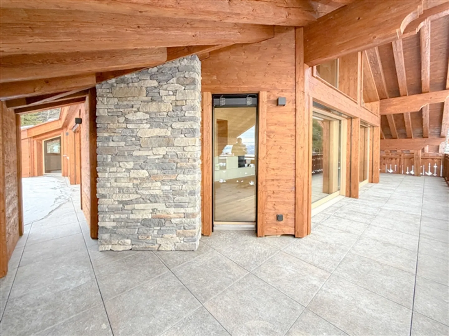 Attico a Crans-Montana – Residenza secondaria consentita per acquirenti internazionali - Foto 3 di 17