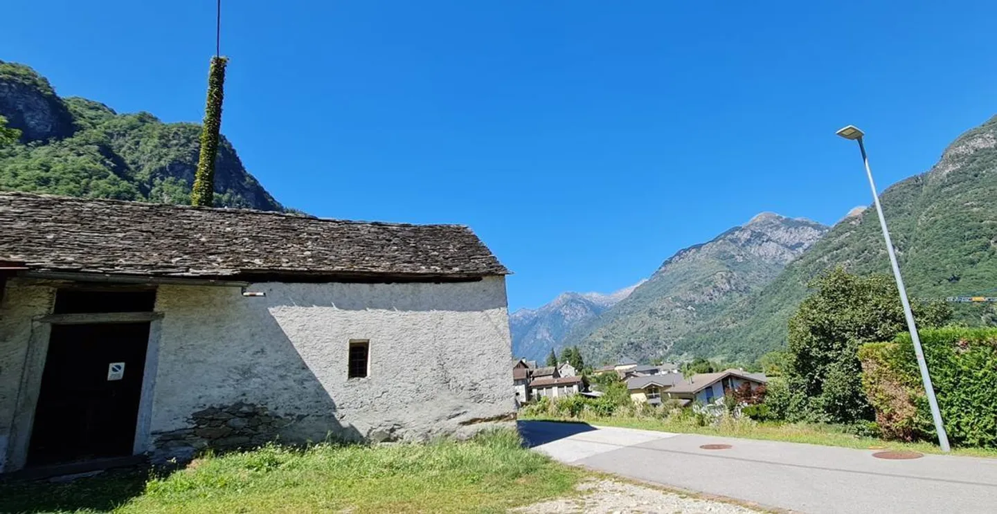 Affascinante progetto di ristrutturazione ad Aurigeno - Foto 1 di 18