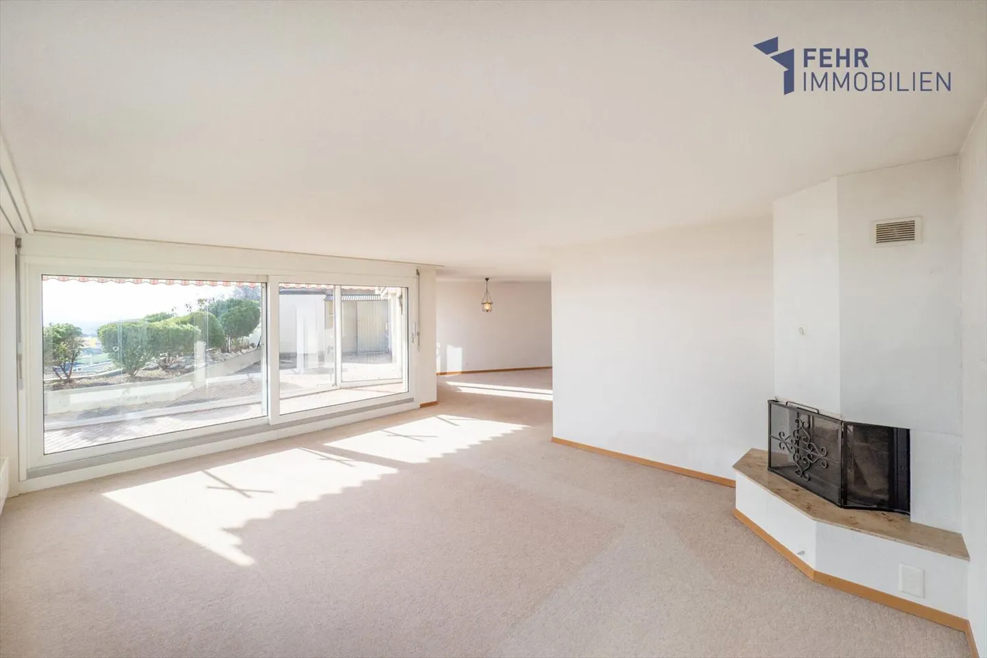 Apartment with terrace 4.5 rooms - Photo 3 of 13