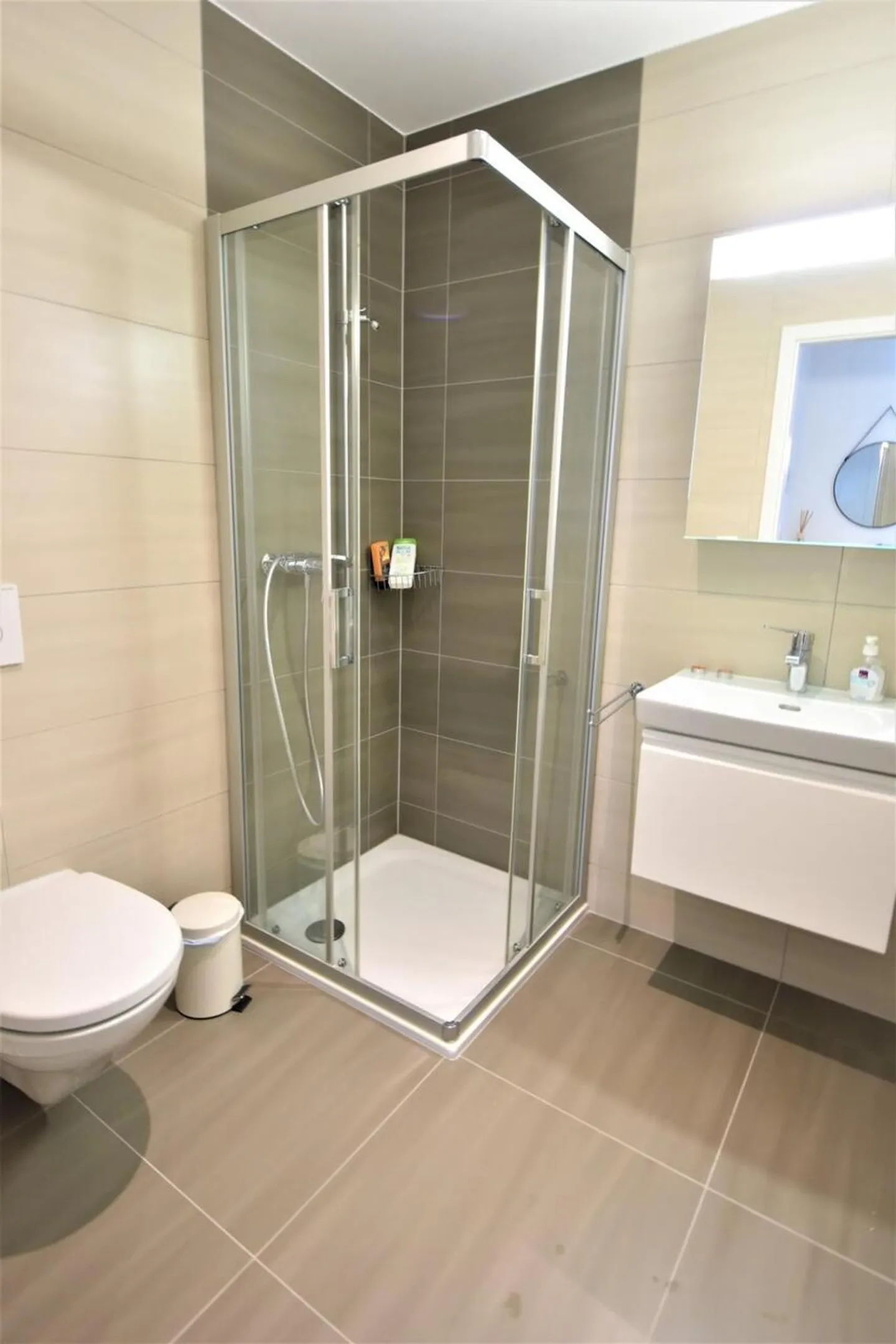 Appartement moderne avec vue imprenable - Photo 8 sur 10