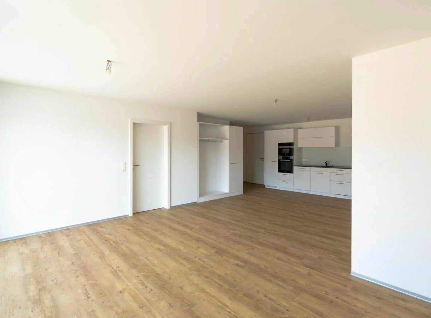 Appartamento in affitto - Foto 3 di 7