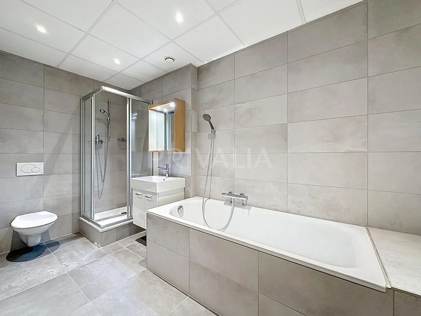 Unico: Appartamento di prestigio con giardino privato e appartamento... - Foto 12 di 13