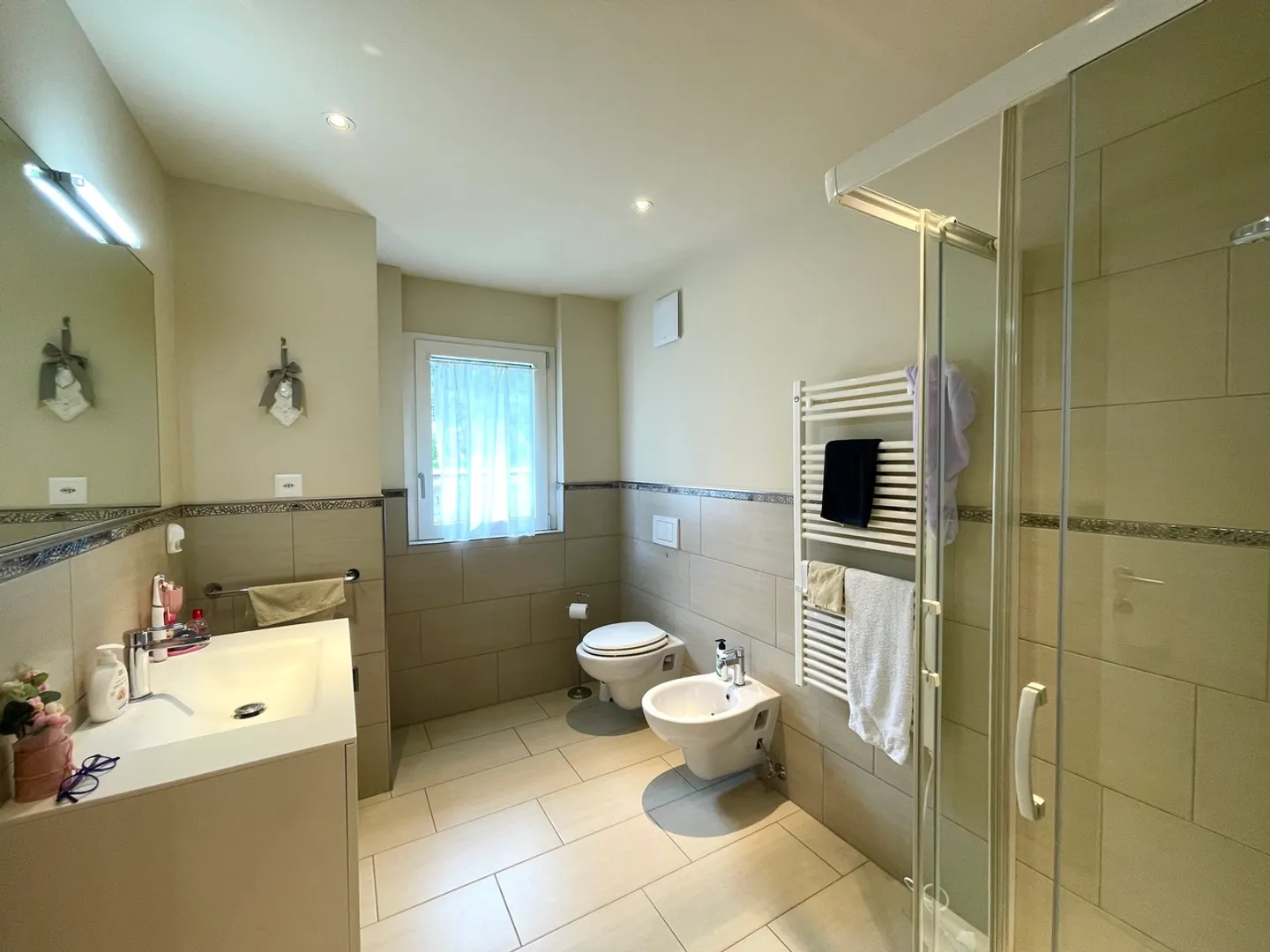 Attico Elegante con Vista Lago - Foto 11 di 20