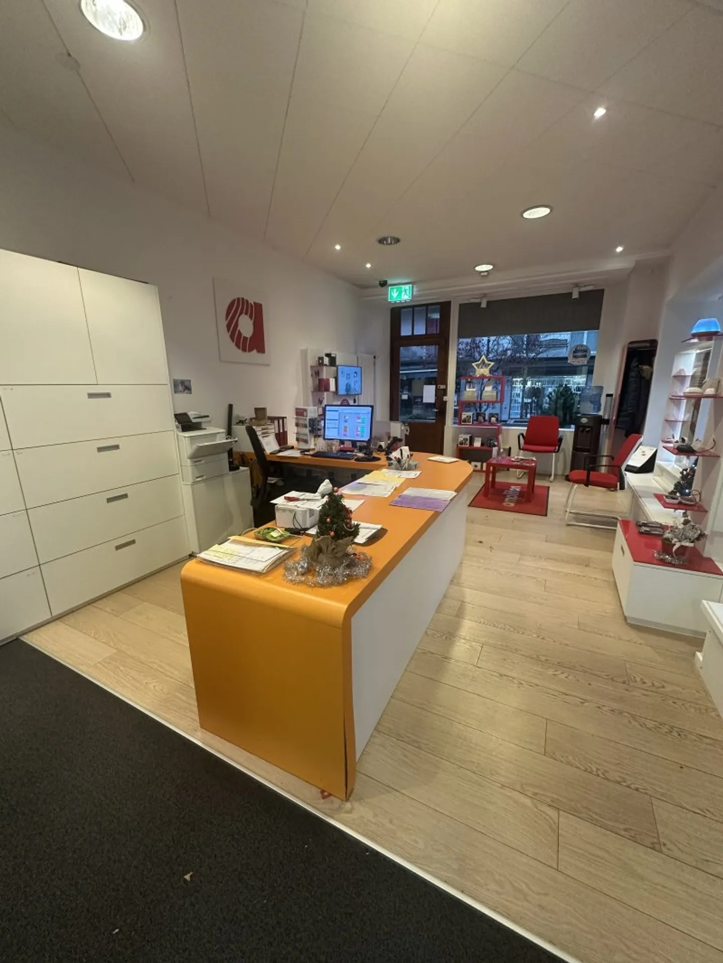 03160 - Commerciale - Rue des Bourguignons 8 - Monthey - Foto 2 di 4