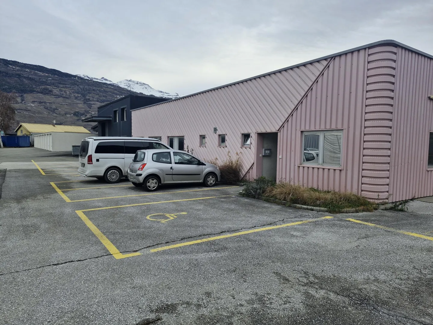 Qualitätsindustrieraum in Grône - Foto 2 von 5