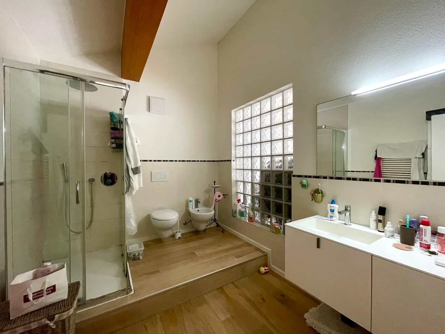 Attico Elegante con Vista Lago - Foto 16 di 20