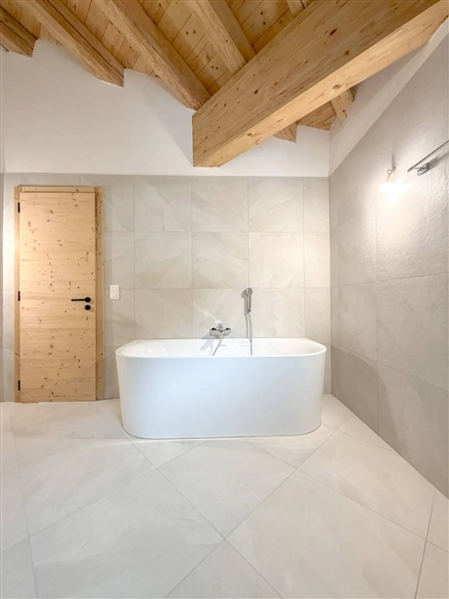 Attico a Crans-Montana – Residenza secondaria consentita per acquirenti internazionali - Foto 12 di 17