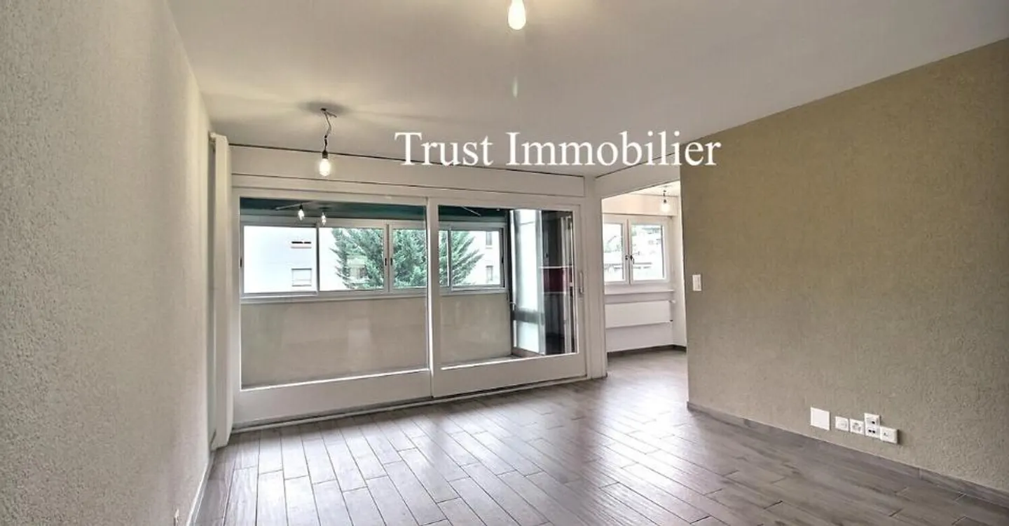 4004-MV - 4,5-Zimmer-Wohnung in Sion - Foto 2 von 13
