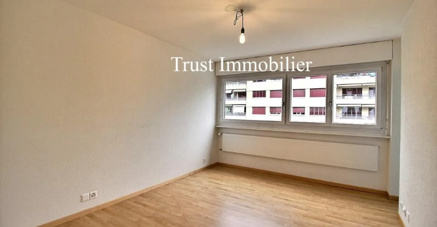 4004-MV - 4,5-Zimmer-Wohnung in Sion - Foto 4 von 13