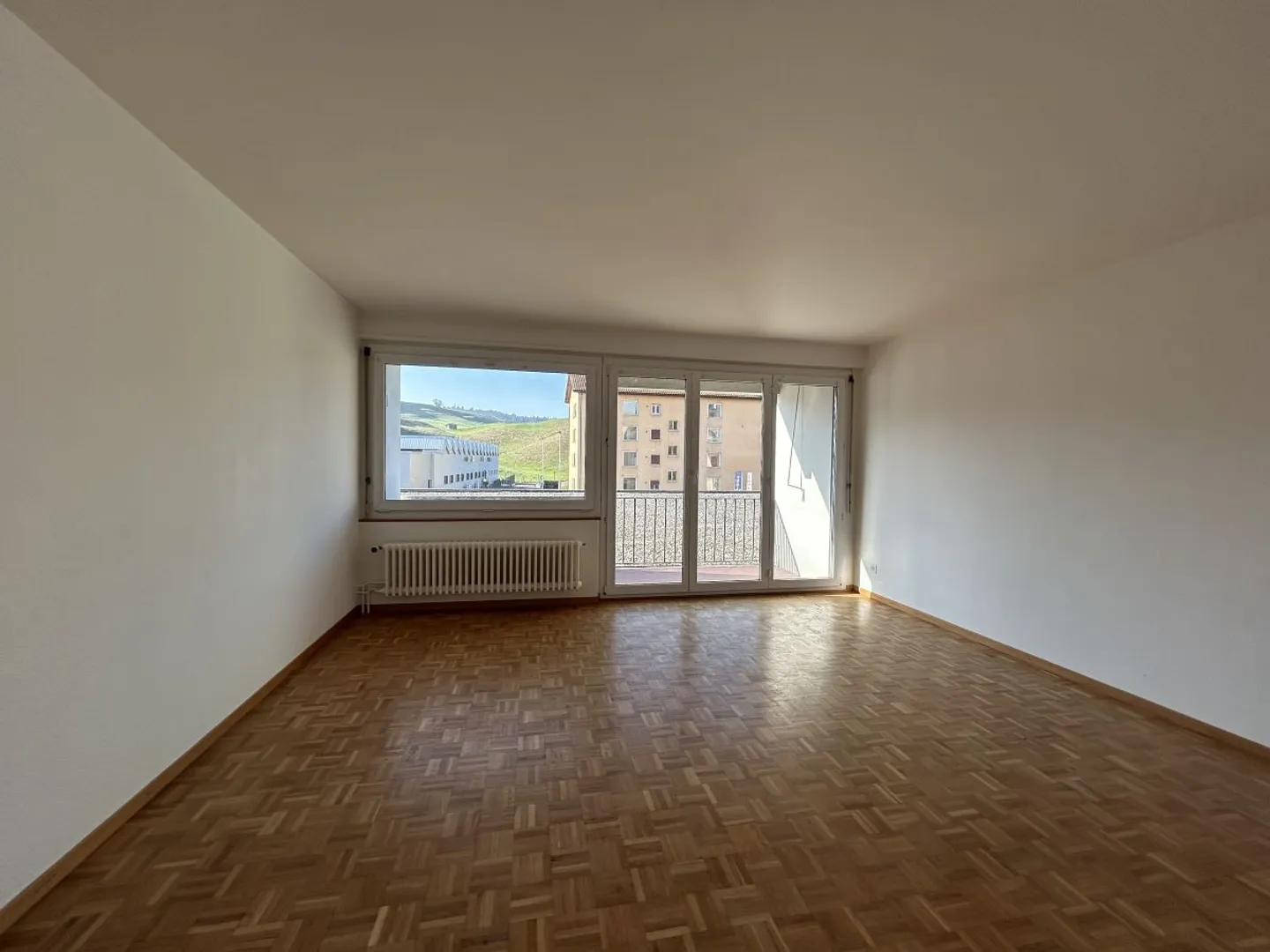 Appartamento 4 locali - Foto 2 di 4