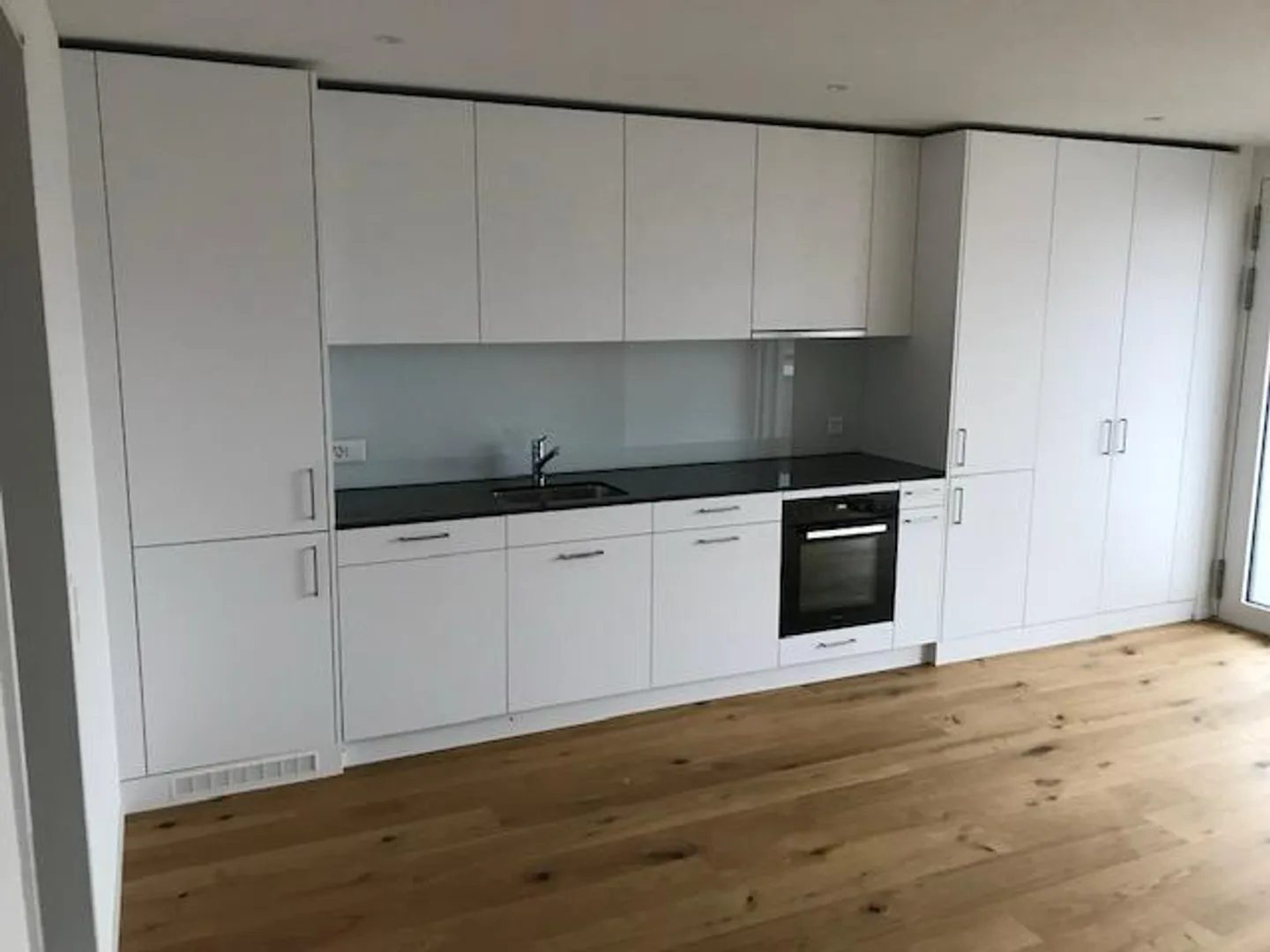 2,5 Zimmer Wohnung mit Loggia - Photo 3 of 9
