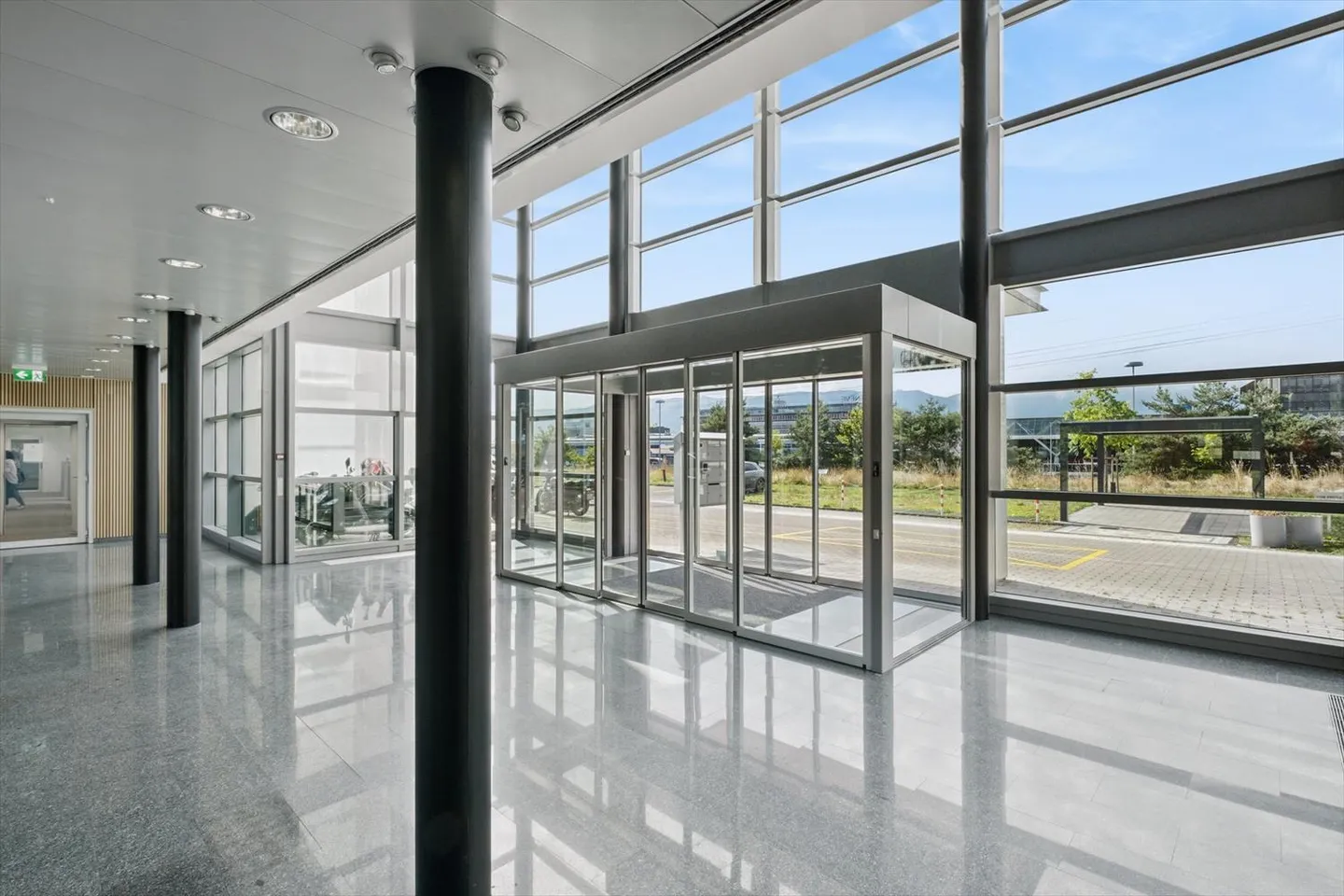 Der Lumion - Ihre Büros am Flughafen - Foto 1 von 11