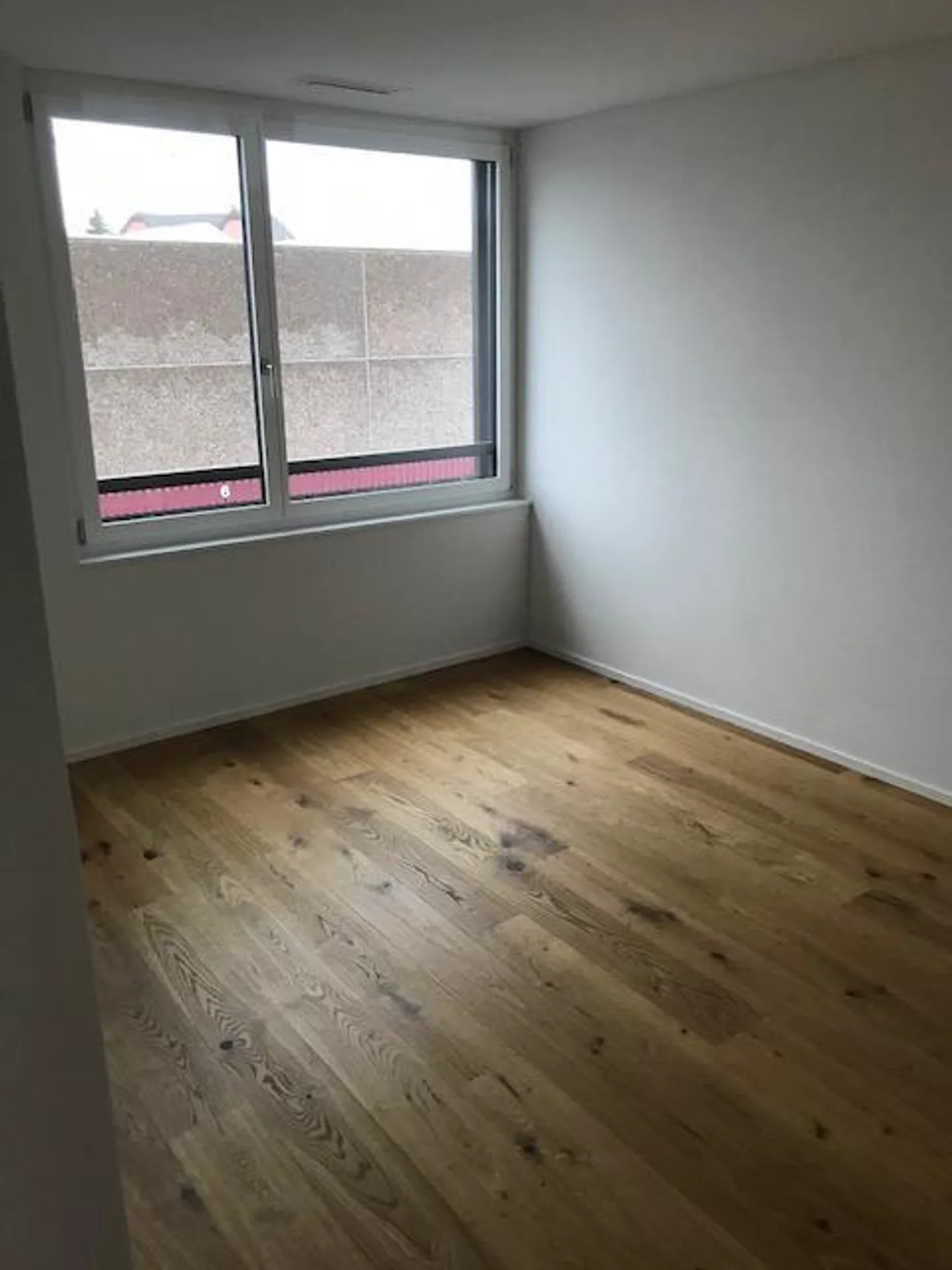 2,5 Zimmer Wohnung mit Loggia - Photo 7 of 9
