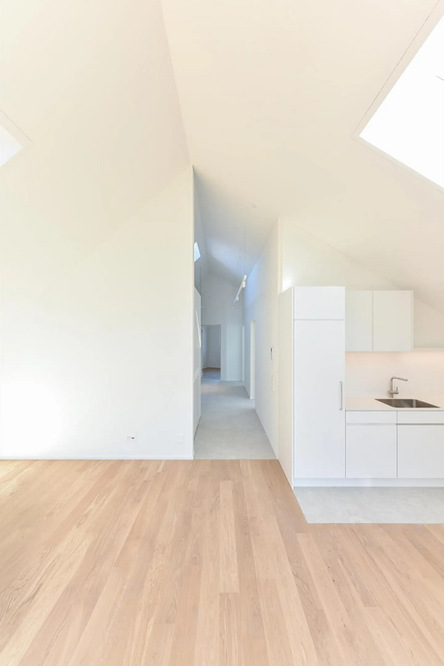 B3.1 | New exclusive attic apartment with fantastic views - Photo 6 of 15