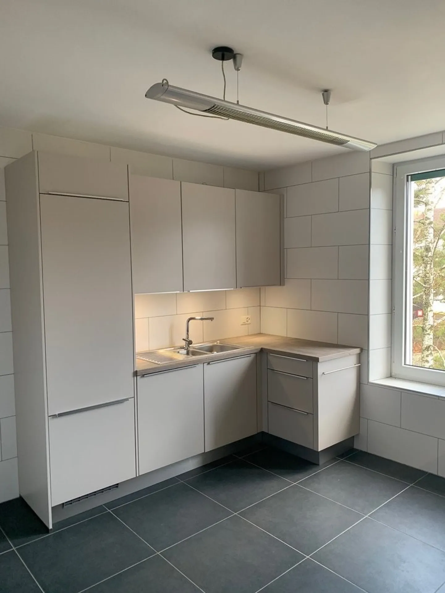 Appartement Élégant et Lumineux - Photo 4 sur 7