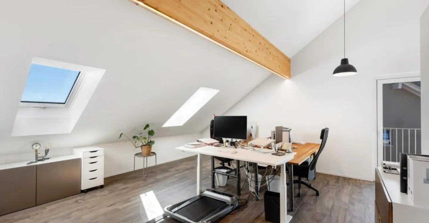 Bright Office with Lake View - Photo 6 of 12