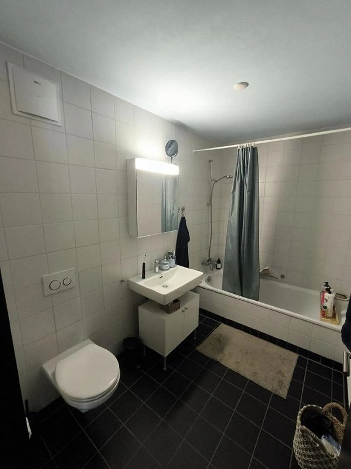 Appartement confortable de 2,5 pièces avec balcon à Frauenfeld - Photo 3 sur 7
