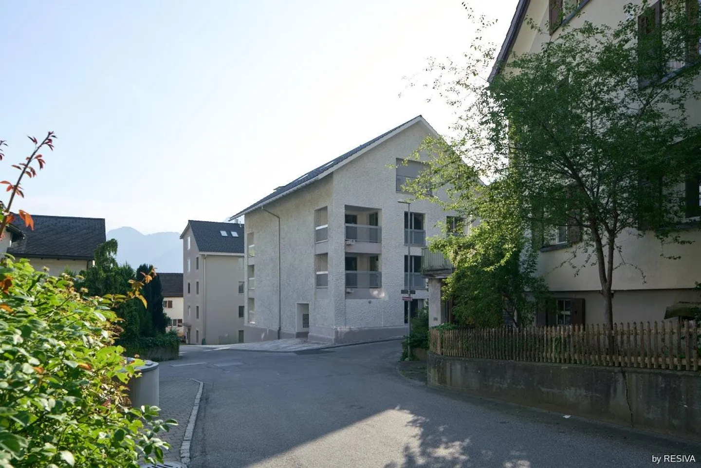 Appartamento 3.5 locali con bella loggia - Foto 2 di 18