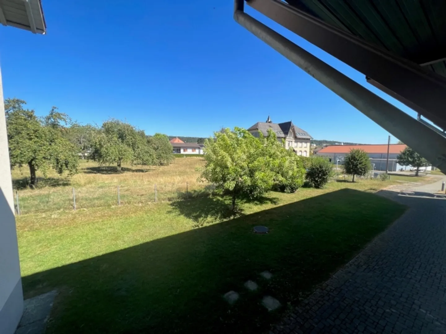 „Wunderschöne 4-Zimmer-Duplexwohnung in ruhiger Lage mit Terrasse - Sonderangebot für die Miete!“ - Foto 10 von 13