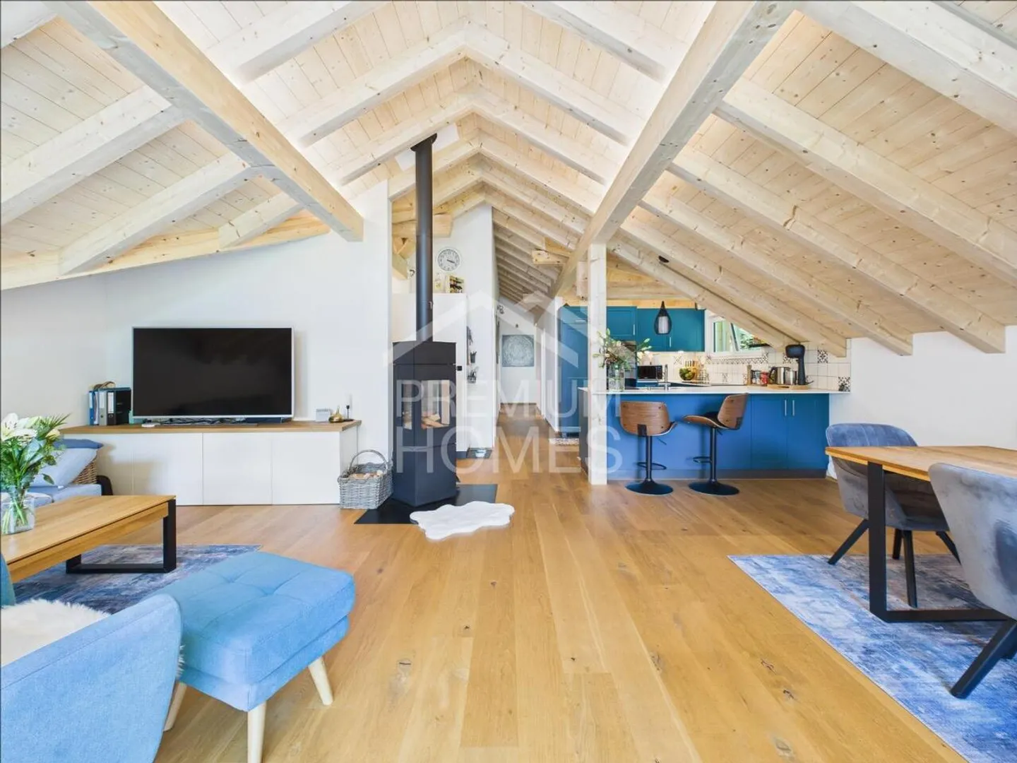 Enfin de la place pour tout ce qui compte - Maisonette avec un appartement séparé ! - Photo 4 sur 13