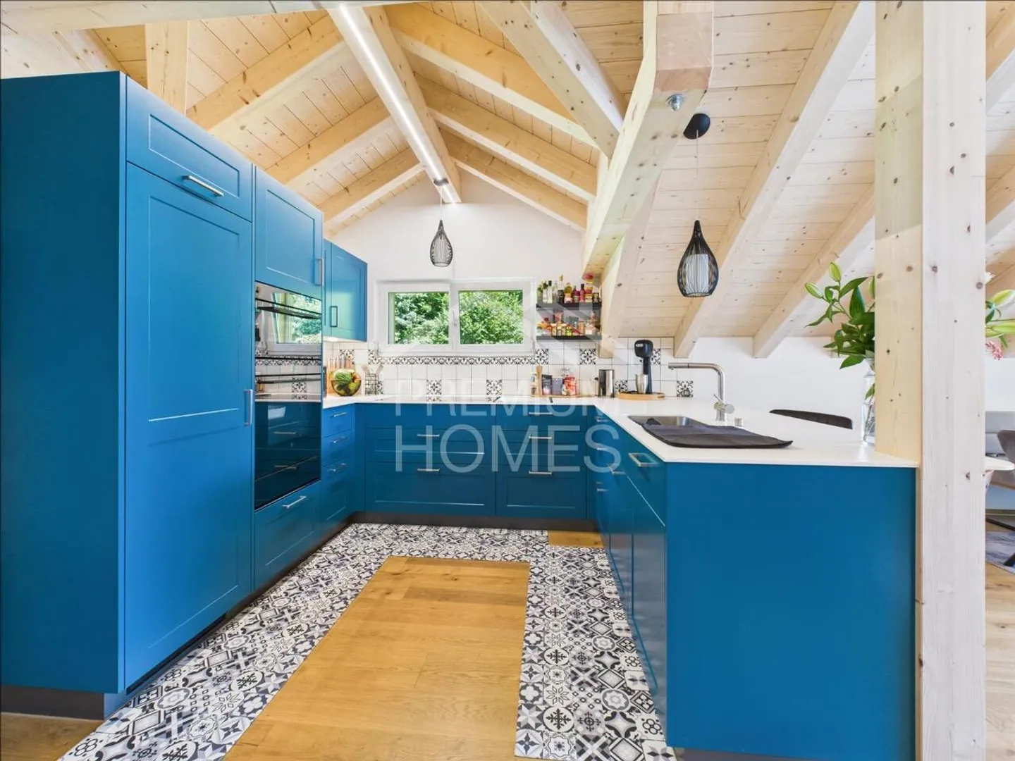 Enfin de la place pour tout ce qui compte - Maisonette avec un appartement séparé ! - Photo 7 sur 13