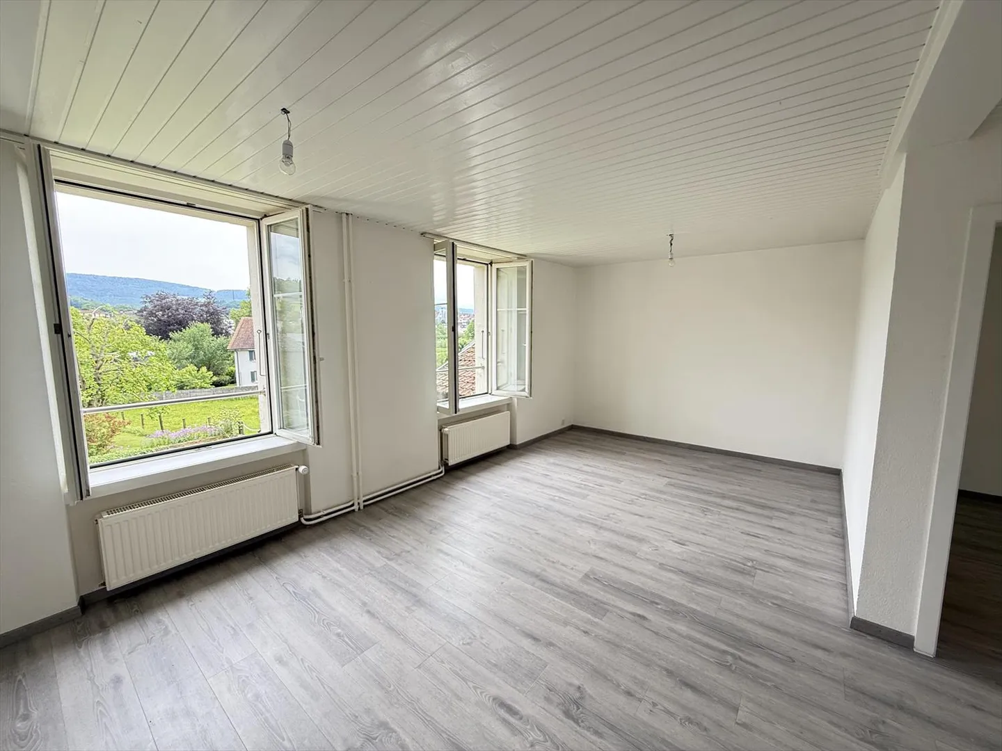 Piano terra - Appartamento pratico ed economico con posto auto e GIARDINO COMUNE - Foto 6 di 12