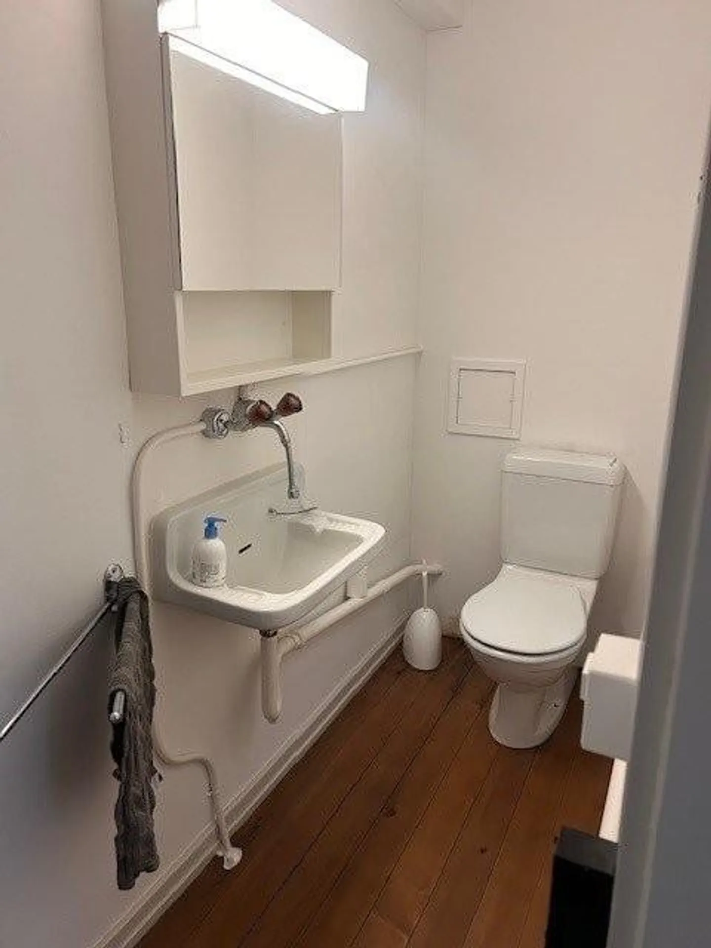 Attic in Bern with mountain view - Photo 3 of 5