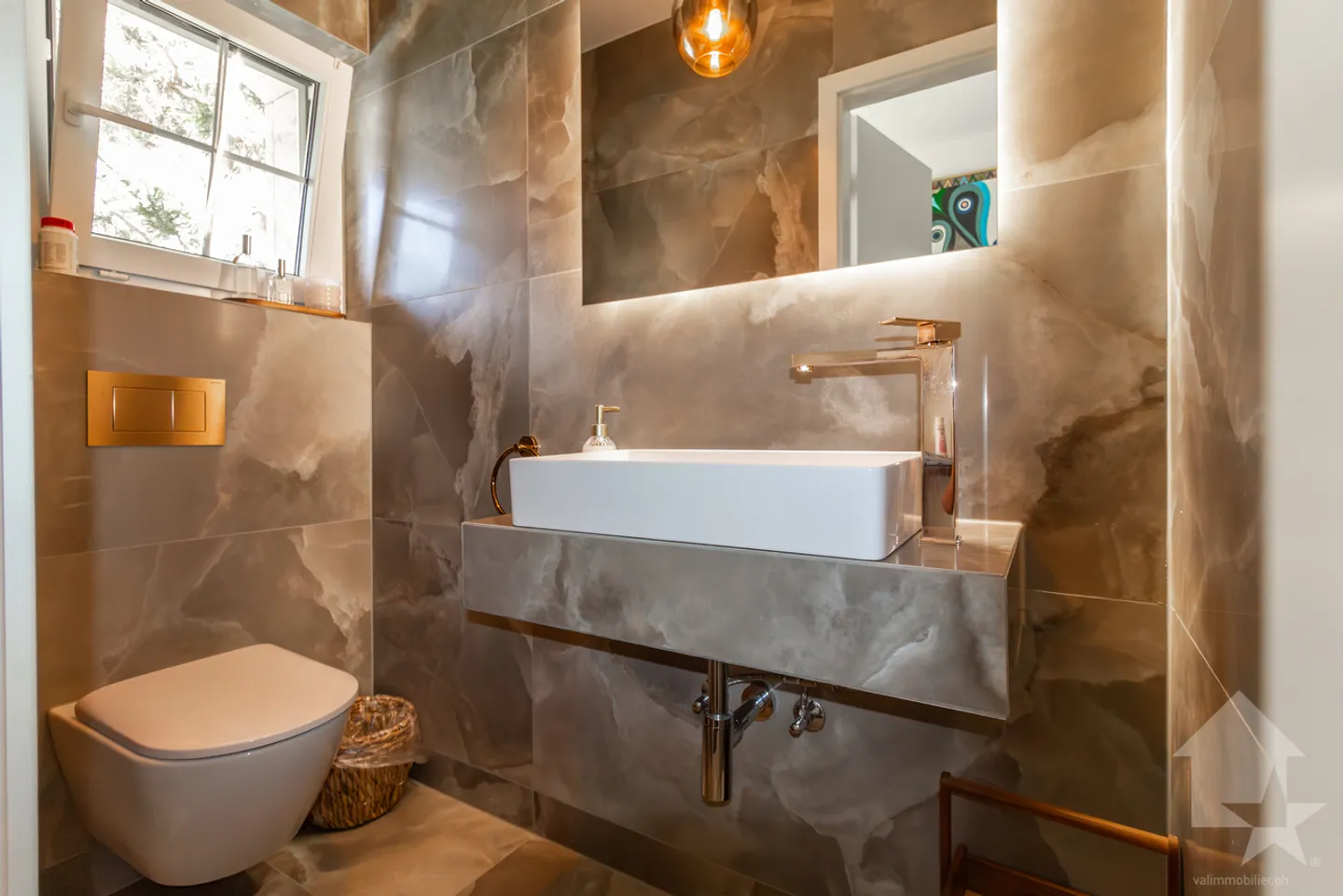 Magnificent 6.5-room villa renovated with studio and large garden - Photo 18 of 30