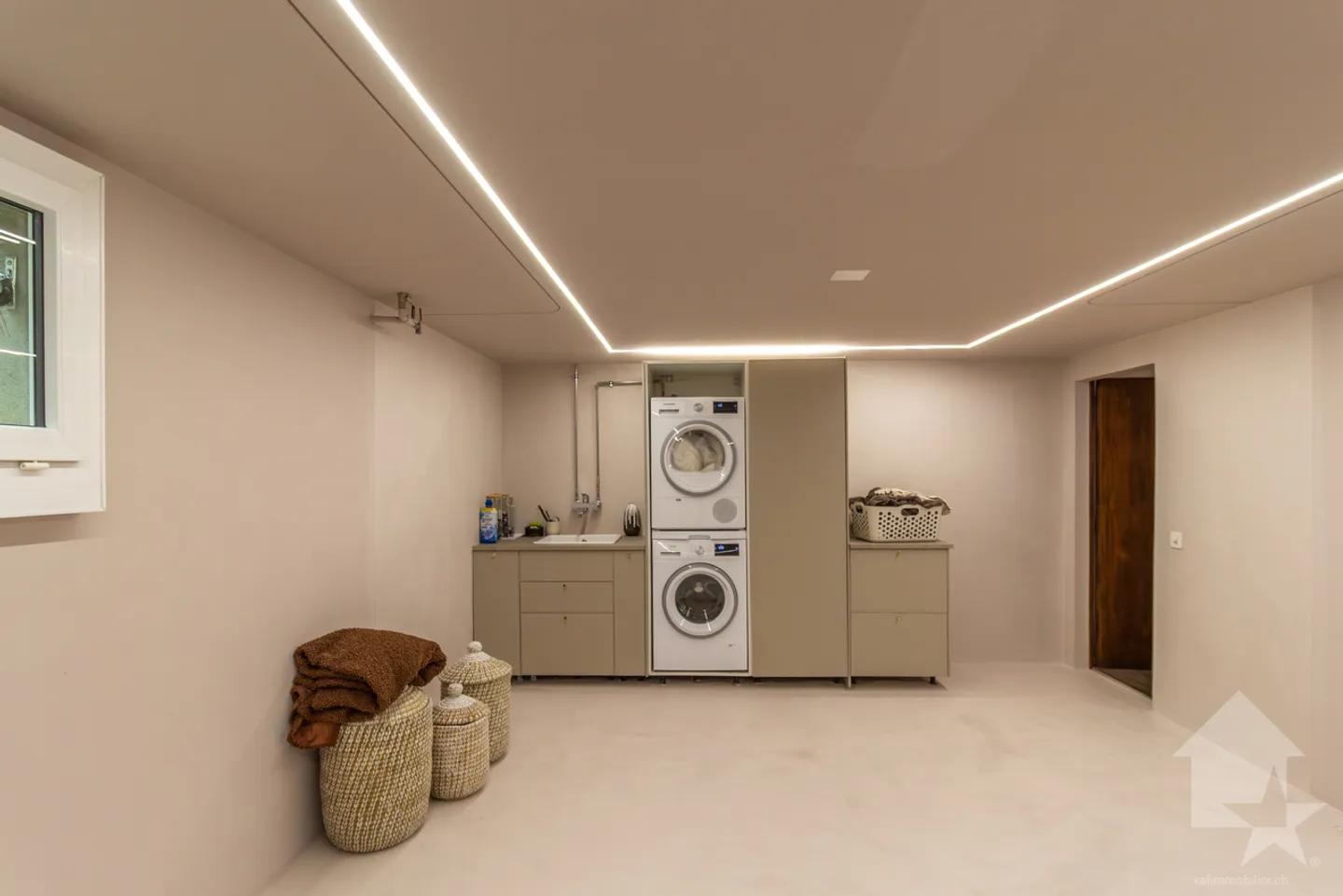Magnificent 6.5-room villa renovated with studio and large garden - Photo 28 of 30