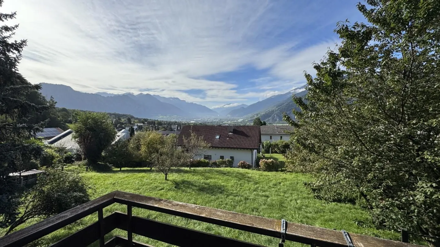 Maison individuelle avec grand jardin et vue panoramique - disponible à la location limitée - Photo 4 sur 10