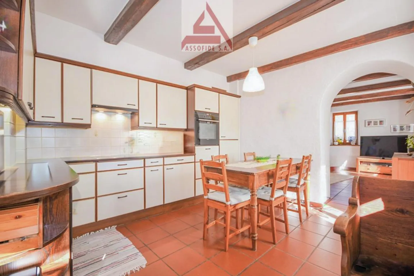 Wohnung in einem Tessinerhaus /Appartamento in una casa ticine - Foto 3 von 6